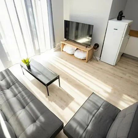 Apartment Neu Lofts In Kulturdenkmal Nahe Zentrum *